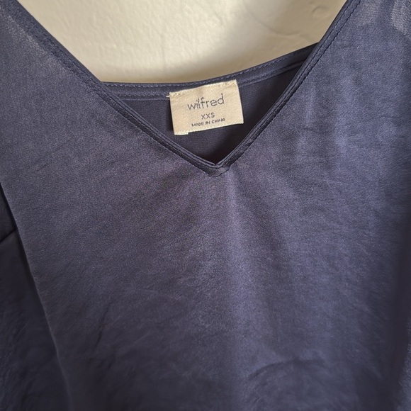 Aritzia Wilfred Free Boscono Silk Silky Camisole - Summer Night (Navy) - Picture 5 of 6